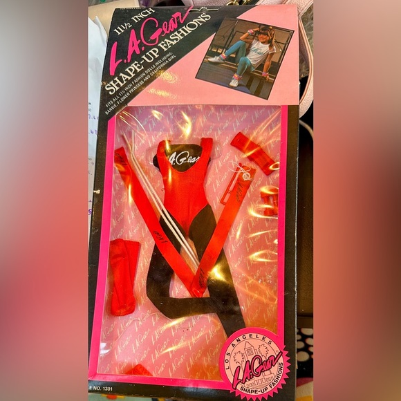 1985 NIB 11 1/2 inch LA Gear Shape Up Fashions Style No 1301 Red leotard - Picture 3 of 3